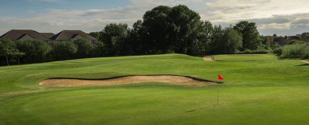 Golf course - Sunbury Golf Centre